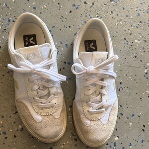 Veja White and Cream Sneakers